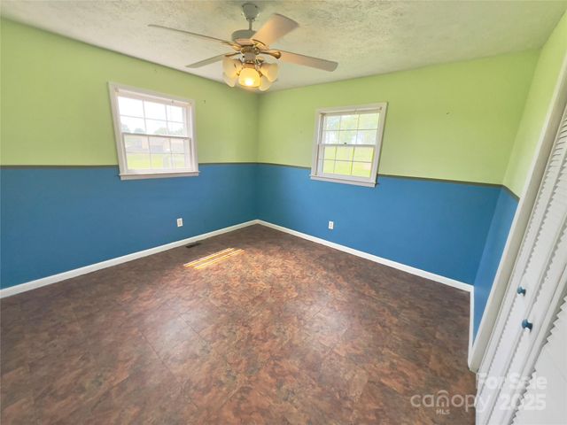 2025 Baton School Road, Lenoir, NC 28645