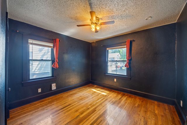 3310 4th Street, Des Moines, IA 50313