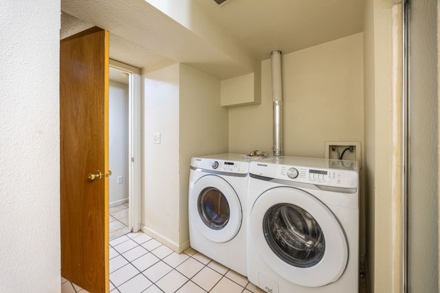 3310 4th Street, Des Moines, IA 50313
