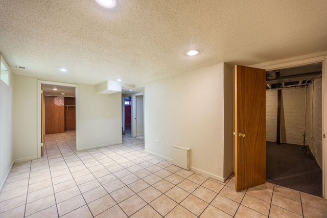 3310 4th Street, Des Moines, IA 50313