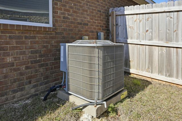 727 Widgeon Way, Crestview, FL 32539