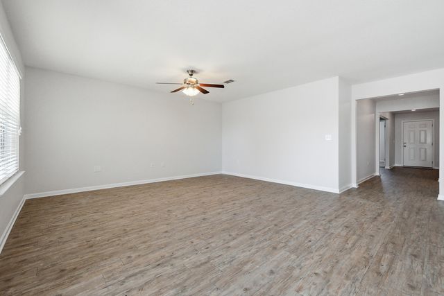 727 Widgeon Way, Crestview, FL 32539