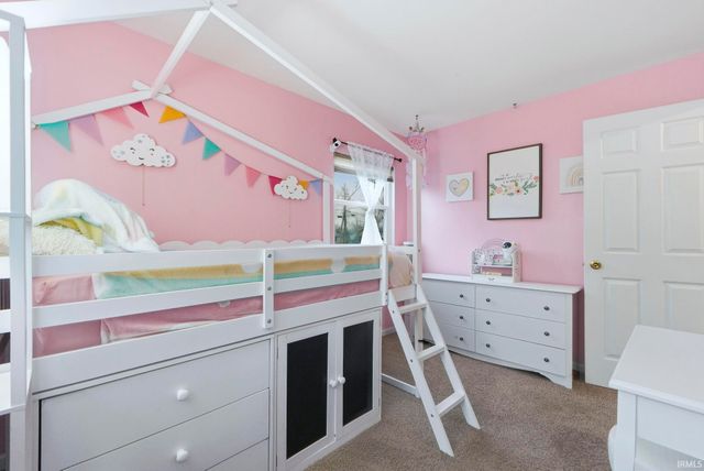 2814 Prairie Grove Drive, Fort Wayne, IN 46809