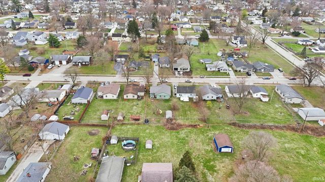 2814 Prairie Grove Drive, Fort Wayne, IN 46809