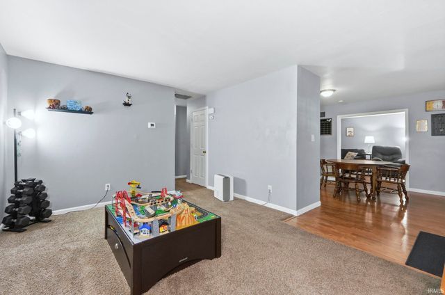 2814 Prairie Grove Drive, Fort Wayne, IN 46809