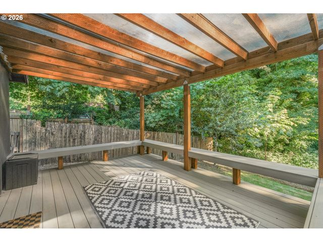 10220 Se MOUNT SCOTT Blvd, Portland, OR 97266