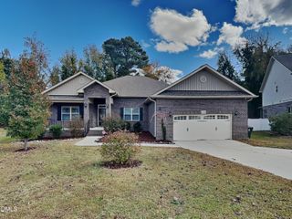 2312 Joneshurst Way, Zebulon, NC 27597