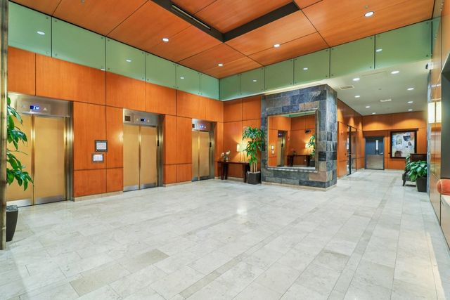 208 W Washington Street 1010, Chicago, IL 60606