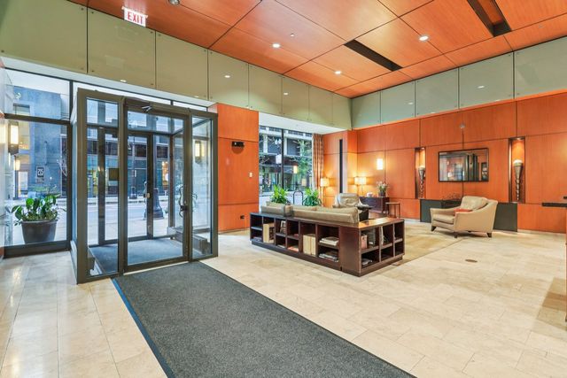 208 W Washington Street 1010, Chicago, IL 60606