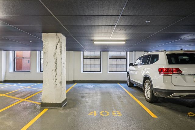 208 W Washington Street 1010, Chicago, IL 60606