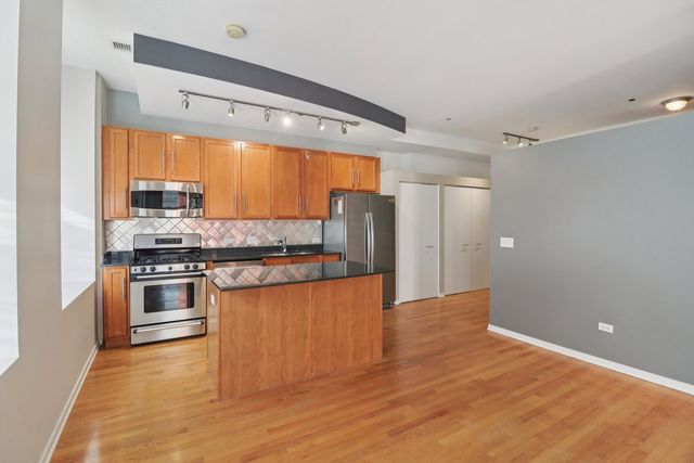 208 W Washington Street 1010, Chicago, IL 60606