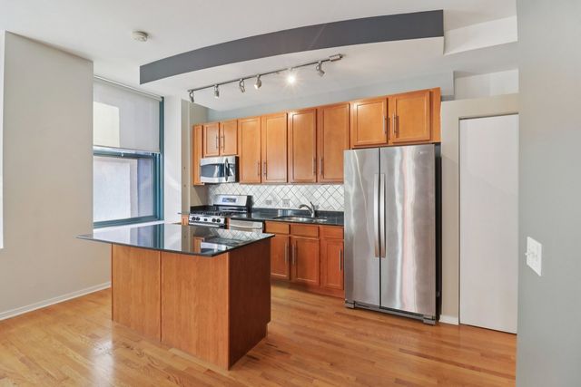 208 W Washington Street 1010, Chicago, IL 60606