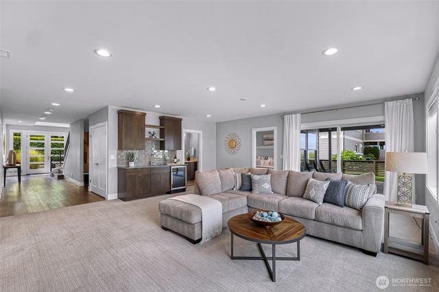 4620 Seahurst Avenue, Everett, WA 98203