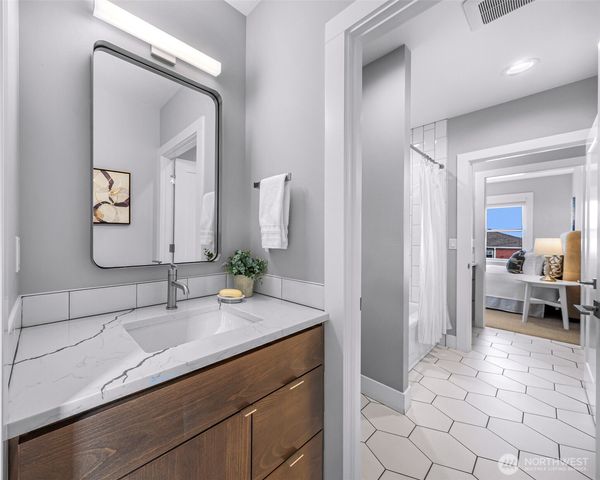 4620 Seahurst Avenue, Everett, WA 98203