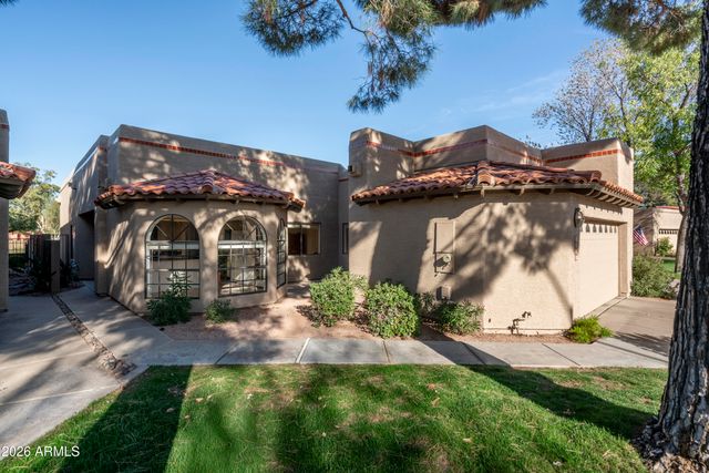 4128 E Paradise Drive, Phoenix, AZ 85028