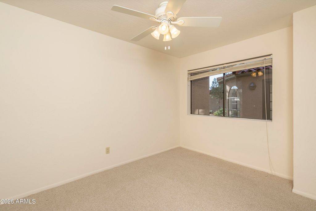 Image 23 of property listing at 4128 E Paradise Drive, Phoenix, AZ 85028