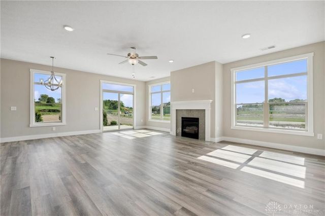 1427 Triple Crown Way, Beavercreek Twp, OH 45385