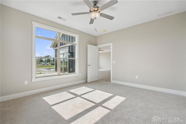 1427 Triple Crown Way, Beavercreek Twp, OH 45385