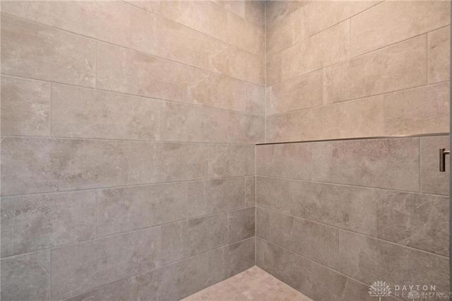 1427 Triple Crown Way, Beavercreek Twp, OH 45385