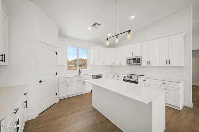 12188 W Jaiden Street, Casa Grande, AZ 85194