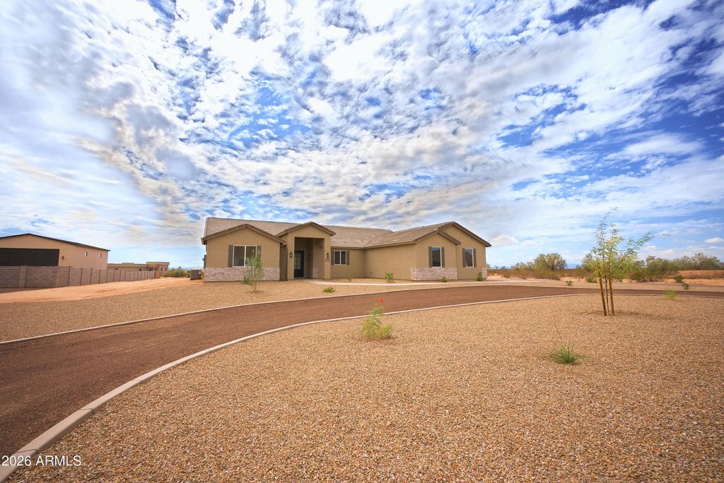 12188 W Jaiden Street, Casa Grande, AZ 85194 — photo 4