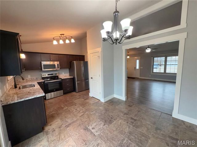 119 Albany Manor Drive, Wentzville, MO 63385