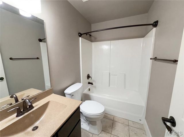 119 Albany Manor Drive, Wentzville, MO 63385