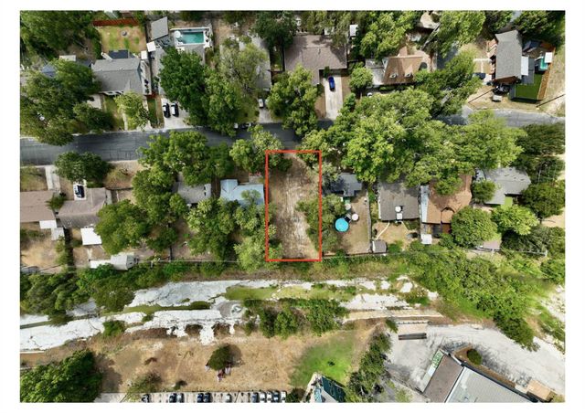 904 Hermitage DR, Austin, TX 78753