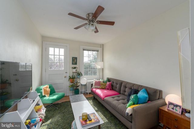 3421 UNIVERSITY PL, Baltimore, MD 21218