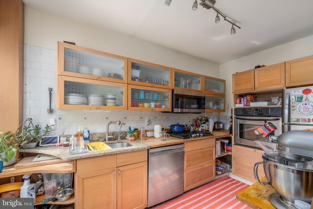 3421 UNIVERSITY PL, Baltimore, MD 21218