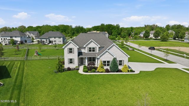 1001 Wilderness Court, Perrysburg, OH 43551