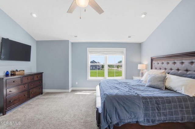 1001 Wilderness Court, Perrysburg, OH 43551