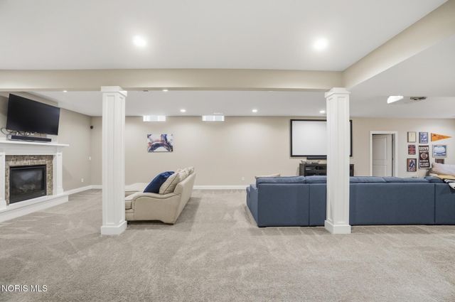 1001 Wilderness Court, Perrysburg, OH 43551