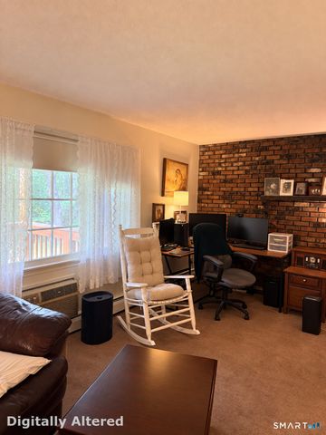1461 Willard Avenue B, Newington, CT 06111