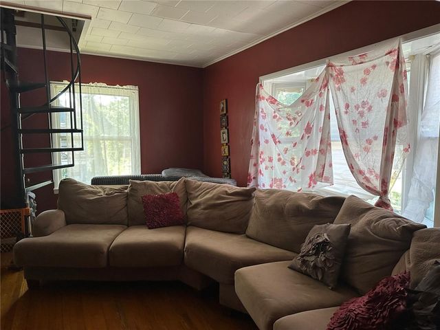 26-28 Lakeview Terrace, Rochester, NY 14613