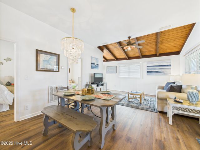 117 Salisbury Street, Holden Beach, NC 28462