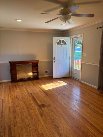 32 Ann Street, Florence, KY 41042
