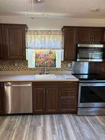 32 Ann Street, Florence, KY 41042