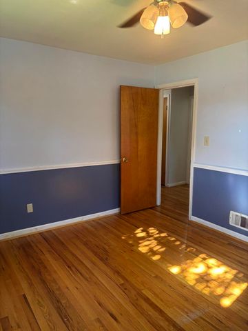 32 Ann Street, Florence, KY 41042