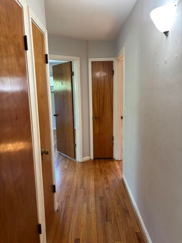 32 Ann Street, Florence, KY 41042