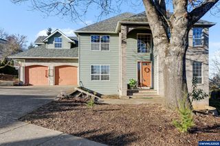 1683 Skyway St S, Salem, OR 97302