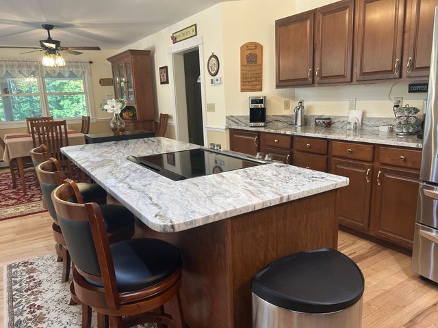 41 Hermit Lake Road, Sanbornton, NH 03269