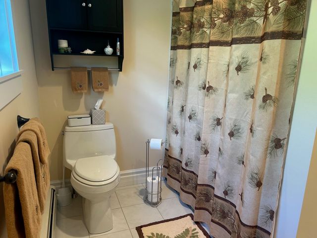 41 Hermit Lake Road, Sanbornton, NH 03269