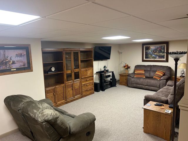 41 Hermit Lake Road, Sanbornton, NH 03269