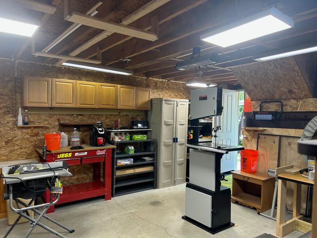 41 Hermit Lake Road, Sanbornton, NH 03269