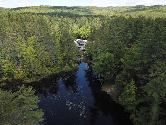 41 Hermit Lake Road, Sanbornton, NH 03269