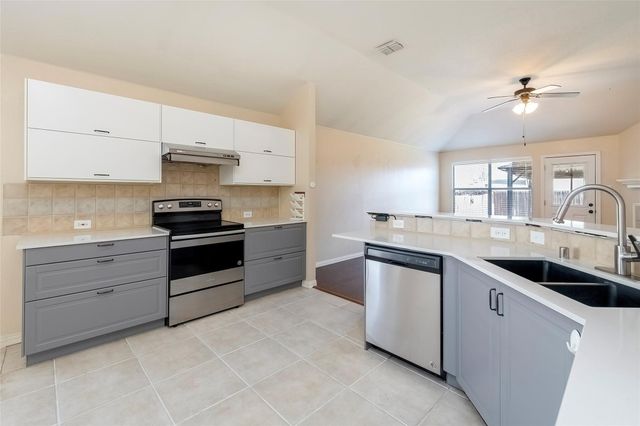 2716 Dawn Spring Drive, Little Elm, TX 75068