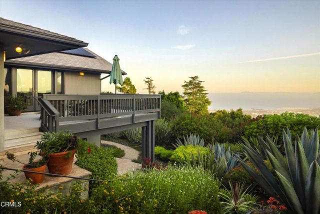 1510 Franceschi Road, Santa Barbara, CA 93103