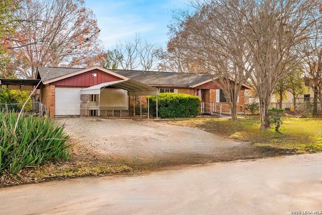 1149 Spruce, Seguin, TX 78155