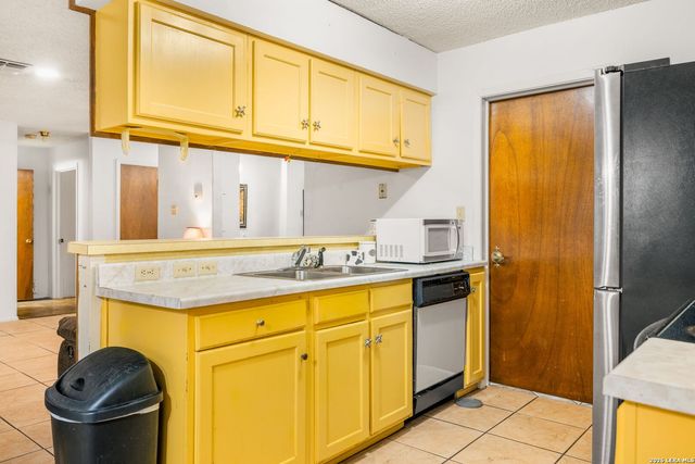 1149 Spruce, Seguin, TX 78155